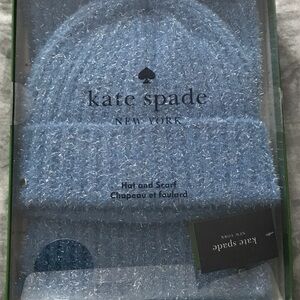 BNWT Kate Spade Hat and Scarf Set in Autumn Sky🩵